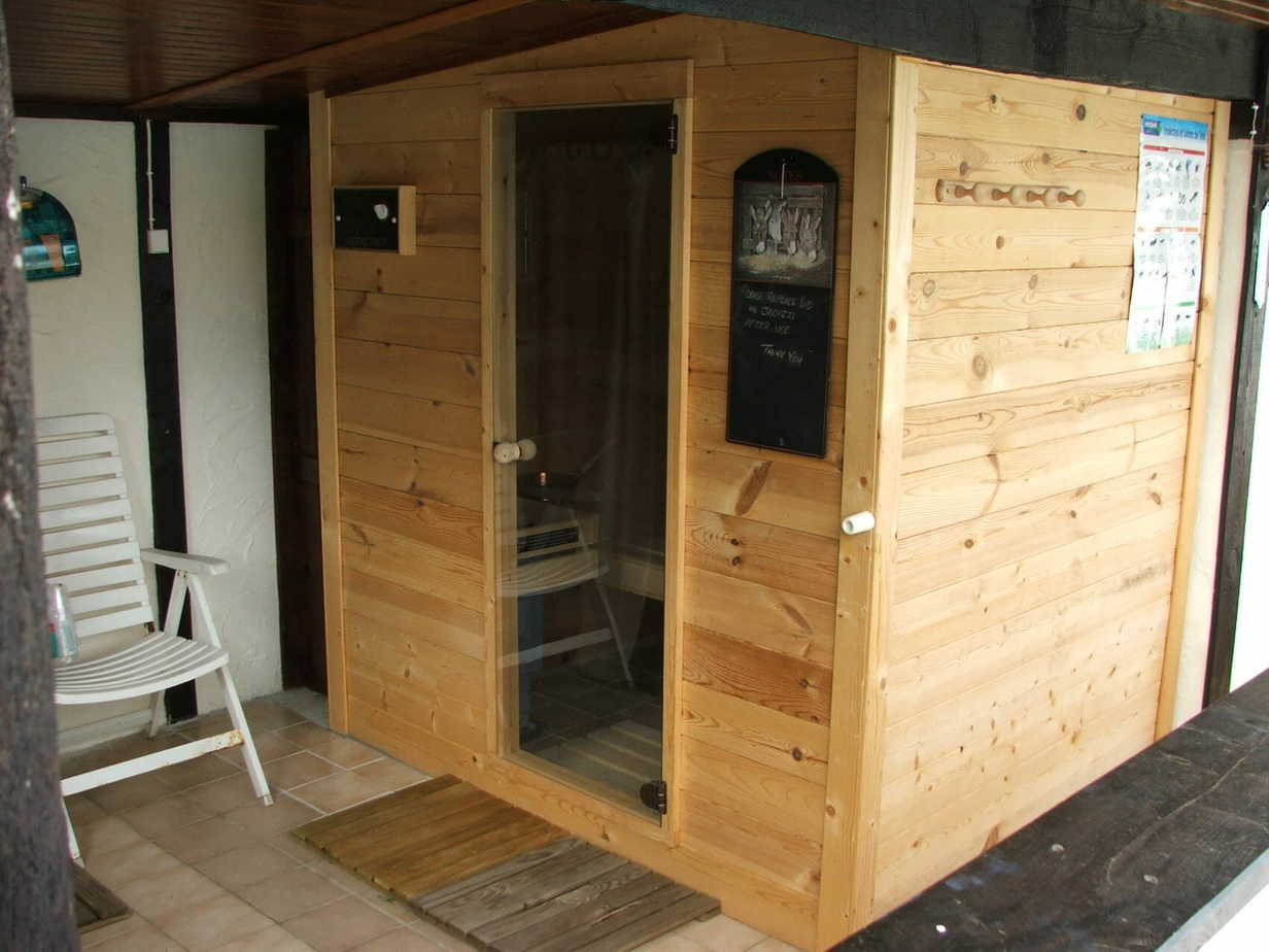4 seat sauna